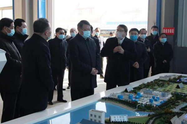 省委副書記、省長(zhǎng)唐一軍蒞臨遼寧北票一諾環(huán)境產(chǎn)業(yè)園參觀指導(dǎo)