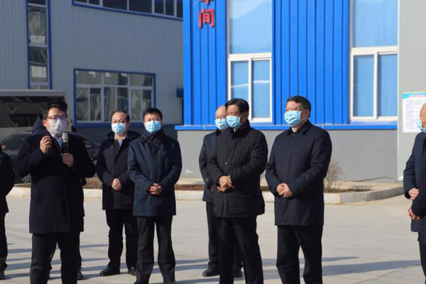省委副書記、省長(zhǎng)唐一軍蒞臨遼寧北票一諾環(huán)境產(chǎn)業(yè)園參觀指導(dǎo)